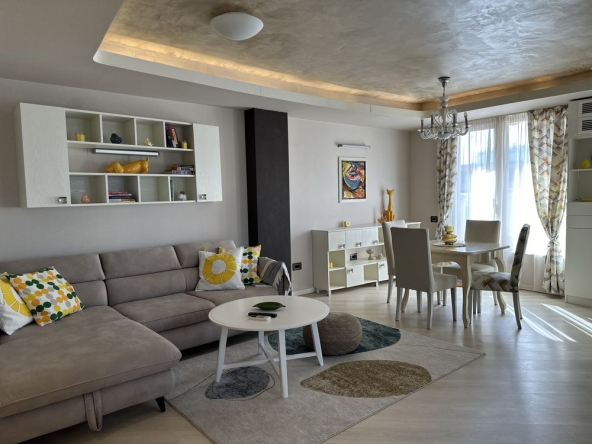 Двустаен апартамент в Варна, Възраждане 1 - 110 кв.м за 3228 €/кв.м - Снимка #1