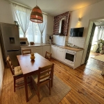 Многостаен апартамент в София, Толстой - 100 кв.м за 1950 €/кв.м - Снимка #1