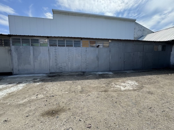 Дава се под наем Склад в Димитровград - 80 кв.м за 178.5 € - Снимка #1