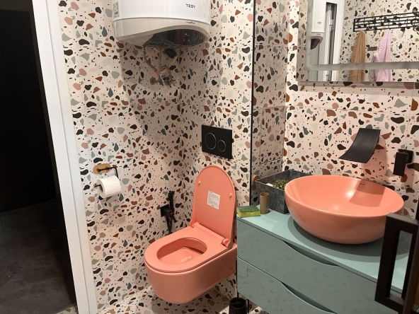 Дава се под наем Двустаен апартамент в Бургас, Меден рудник - зона В - 60 кв.м за 382.5 € - Снимка #1