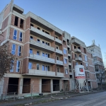 Тристаен апартамент в Плевен, Сторгозия - 89 кв.м за 1153 €/кв.м - Снимка #1