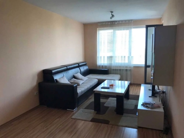 Двустаен апартамент в Ботевград - 74 кв.м за 1379 €/кв.м - Снимка #1