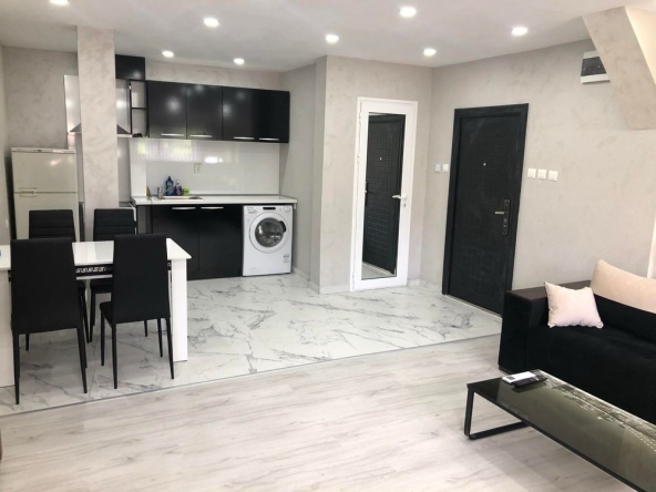 Дава се под наем Двустаен апартамент в Стара Загора, Център - 60 кв.м за 331.5 € - Снимка #1