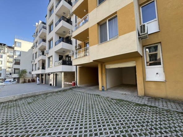 Дава се под наем Гараж / Паркомясто в София, Гоце Делчев - 18 кв.м за 150 € - Снимка #1