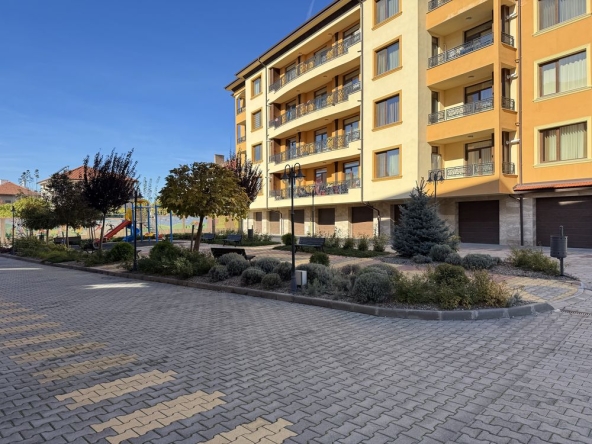 Тристаен апартамент в Казанлък - 135 кв.м за 1475 €/кв.м - Снимка #1