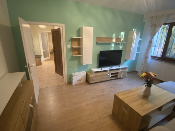 Дава се под наем Двустаен апартамент в София, Младост 1 - 60 кв.м за 700 € - Снимка #1