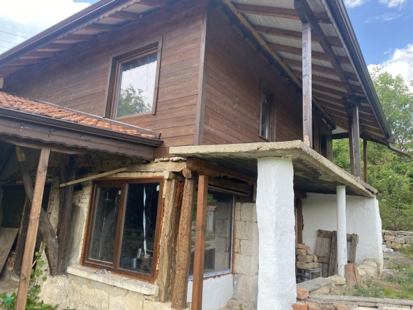 Къща в с. Червен, Област Русе - 100 кв.м за 550 €/кв.м - Снимка #1