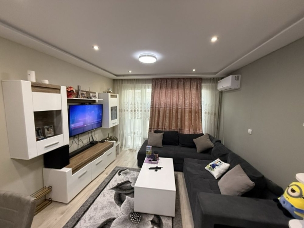 Дава се под наем Двустаен апартамент в София, Надежда 2 - 65 кв.м за 612 € - Снимка #1