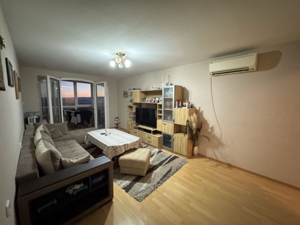 Двустаен апартамент в Шипка - 64 кв.м за 1020 €/кв.м - Снимка #1