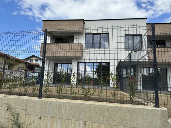 Къща в Казанлък - 177 кв.м за 894 €/кв.м - Снимка #1