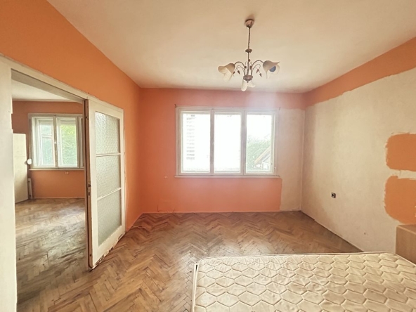 Тристаен апартамент в Силистра, Митница - 80 кв.м за 900 €/кв.м - Снимка #1