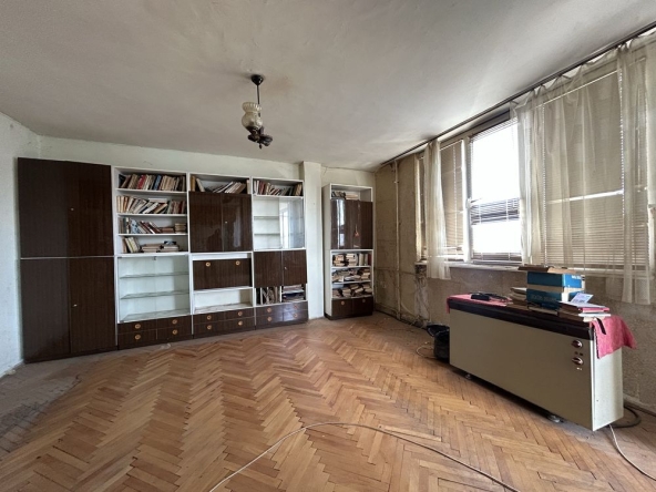 Тристаен апартамент в Силистра, Митница - 85 кв.м за 883 €/кв.м - Снимка #1