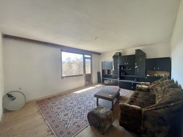 Къща в с. Долно Драглище, Област Благоевград - 425 кв.м за 145 €/кв.м - Снимка #1