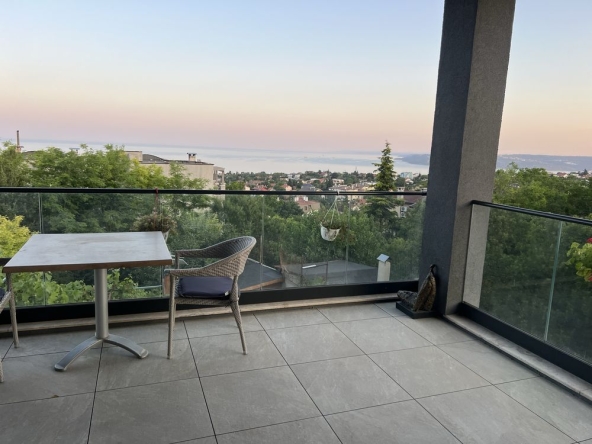 Къща в Варна, м-т Траката - 328 кв.м за 1891 €/кв.м - Снимка #1