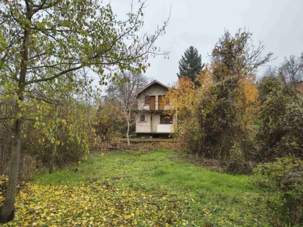 Къща в Свищов - 70 кв.м за 452 €/кв.м - Снимка #1