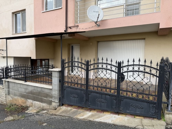 Етаж от къща в Айтос - 120 кв.м за 2084 €/кв.м - Снимка #1