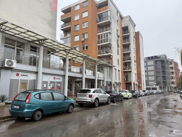 Дава се под наем Магазин в София, Левски Г - 15 кв.м за 178.5 € - Снимка #1