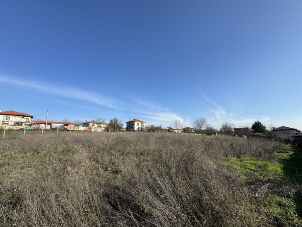 Парцел в с. Яворово, Област Стара Загора - 1450 кв.м за 35 €/кв.м - Снимка #1