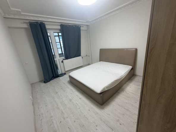 Дава се под наем Двустаен апартамент в Плевен, Сторгозия - 78 кв.м за 278.97 € - Снимка #1