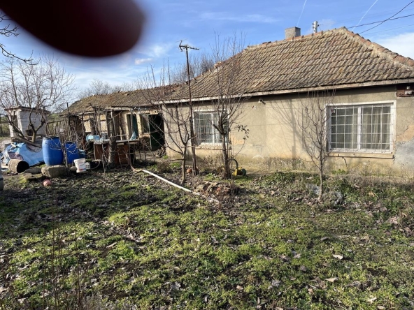 Къща в с. Искър, Област Варна - 80 кв.м за 160 €/кв.м - Снимка #1