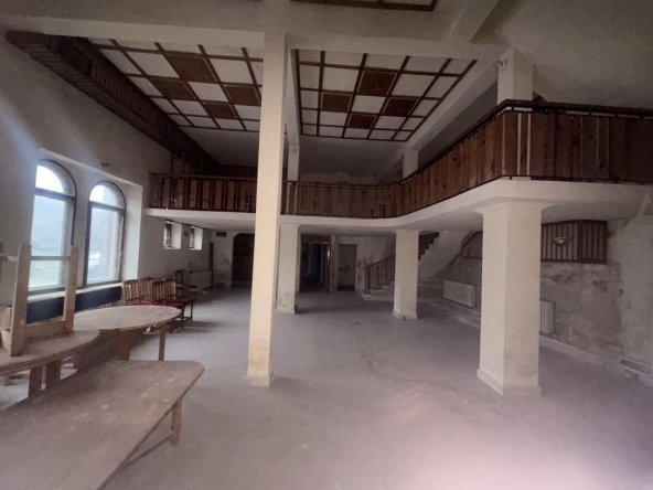 Дава се под наем Склад в Велико Търново, Асенов - 240 кв.м за 398.82 € - Снимка #1