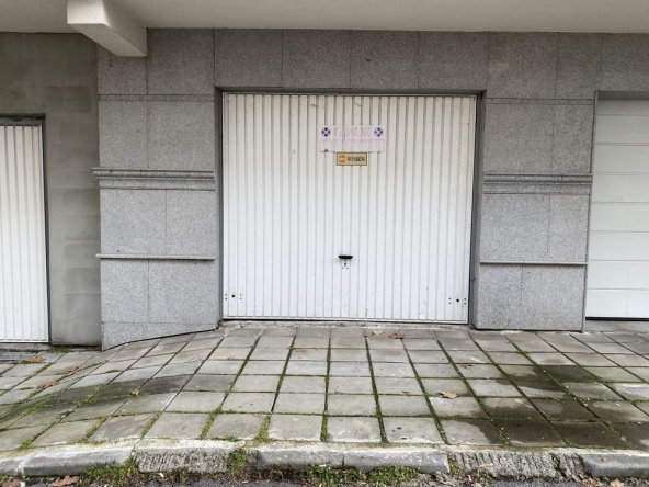 Гараж / Паркомясто в Бургас, Възраждане - 22 кв.м за 1043 €/кв.м - Снимка #1