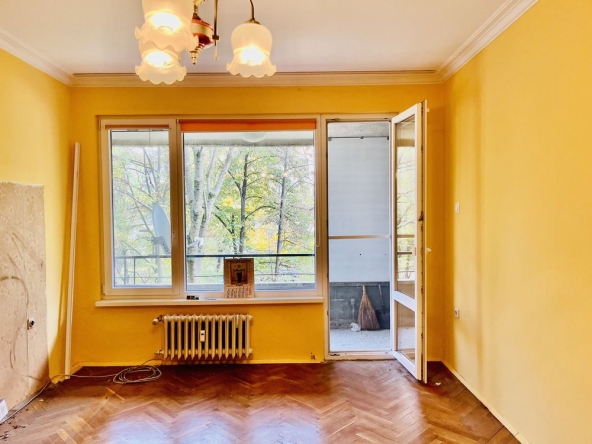 Тристаен апартамент в София, Гео Милев - 70 кв.м за 1858 €/кв.м - Снимка #1