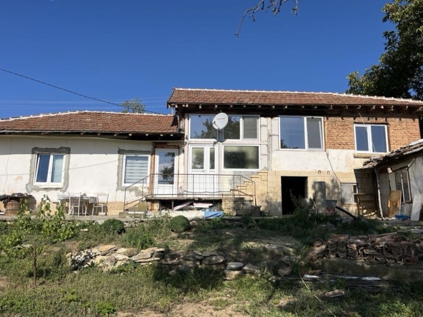 Къща в с. Пороище, Област Разград - 60 кв.м за 638 €/кв.м - Снимка #1