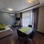 Дава се под наем Двустаен апартамент в Пловдив, Остромила - 68 кв.м за 398.82 € - Снимка #1