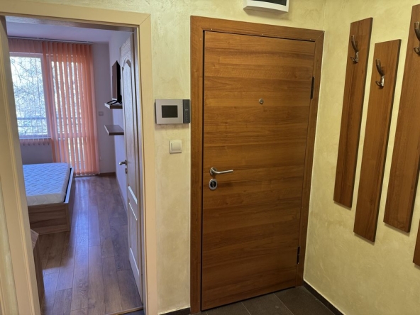 Дава се под наем Двустаен апартамент в Пловдив, Сточна гара - 63 кв.м за 548.25 € - Снимка #1