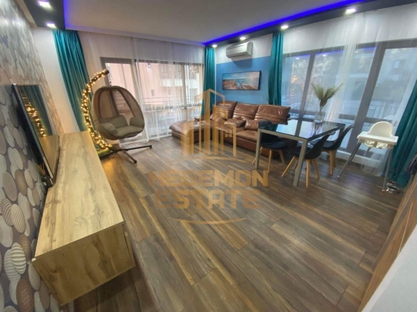 Тристаен апартамент в Варна, Възраждане 3 - 110 кв.м за 951 €/кв.м - Снимка #1