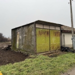 Гараж / Паркомясто в с. Стража, Област Търговище - 18 кв.м за 71 €/кв.м - Снимка #1