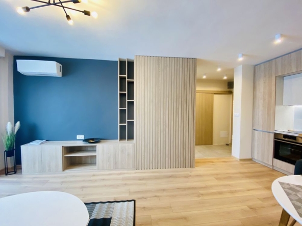 Дава се под наем Двустаен апартамент в София, Младост 4 - 75 кв.м за 749.7 € - Снимка #1