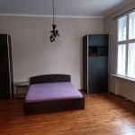 Дава се под наем Едностаен апартамент в София, Център - 60 кв.м за 433.5 € - Снимка #1