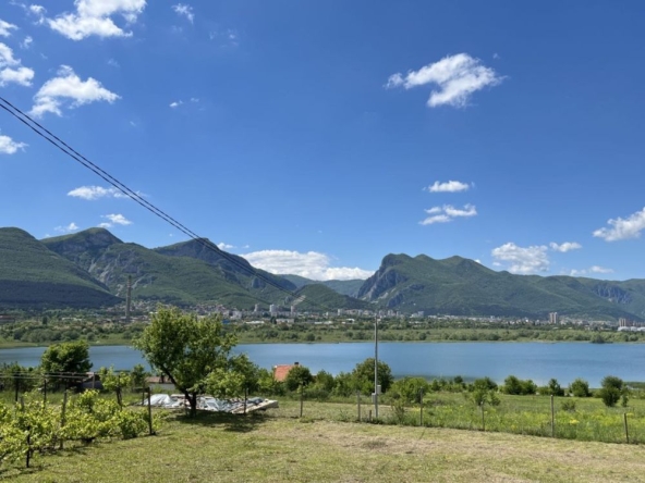 Парцел в Враца, Металург - 900 кв.м за 16 €/кв.м - Снимка #1