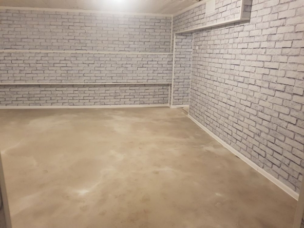 Склад в София, Летище София - 197 кв.м за 507 €/кв.м - Снимка #1