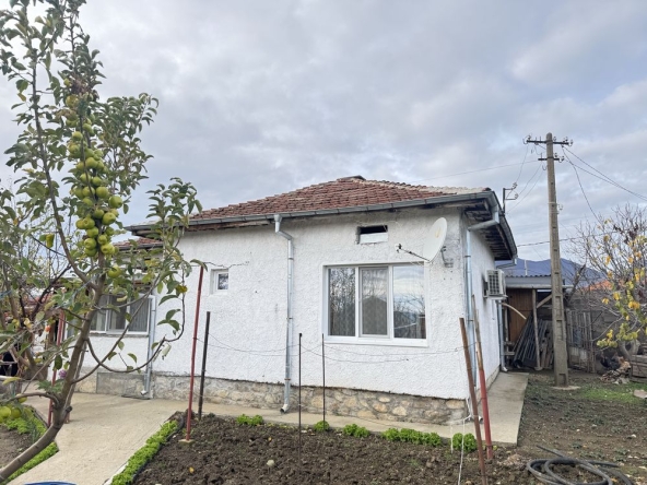 Къща в с. Шейново, Област Стара Загора - 67 кв.м за 754 €/кв.м - Снимка #1