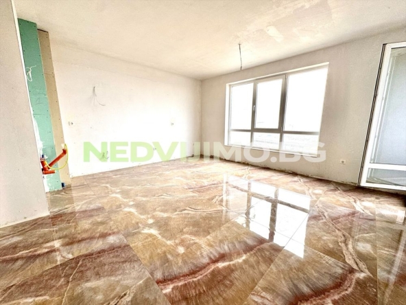 Тристаен апартамент в Варна, Владислав Варненчик - 85 кв.м за 1050 €/кв.м - Снимка #1