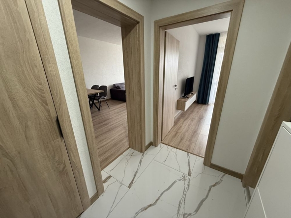 Дава се под наем Двустаен апартамент в Гоце Делчев - 68 кв.м за 259.08 € - Снимка #1