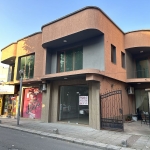 Дава се под наем Четиристаен апартамент в Карнобат - 170 кв.м за 330000 € - Снимка #1