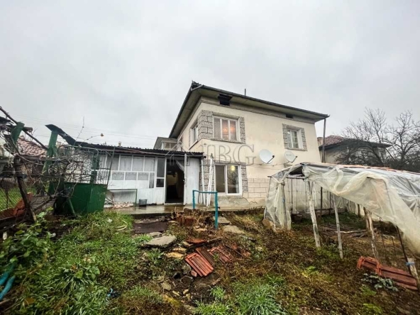 Къща в с. Баниска, Област Русе - 120 кв.м за 77 €/кв.м - Снимка #1