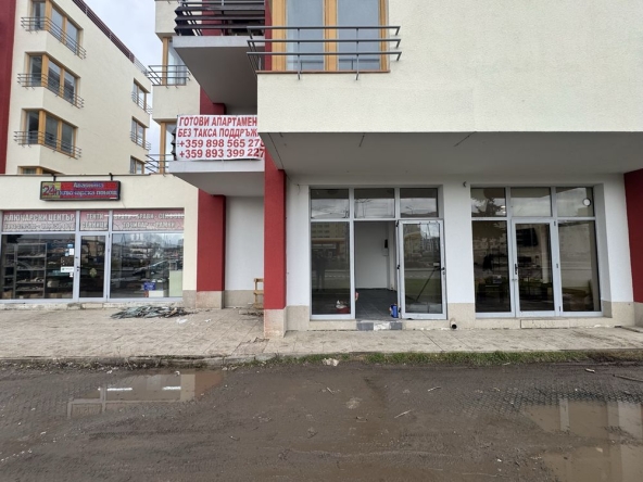 Дава се под наем Магазин в к.к. Слънчев бряг - 27 кв.м за 5984.34 € - Снимка #1