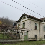 Къща в с. Ореховица, Област Плевен - 150 кв.м за 126 €/кв.м - Снимка #1