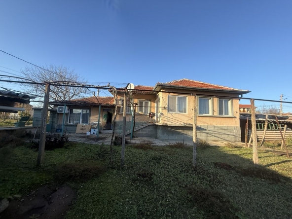 Къща в Хасково, Болярово - 86 кв.м за 771 €/кв.м - Снимка #1