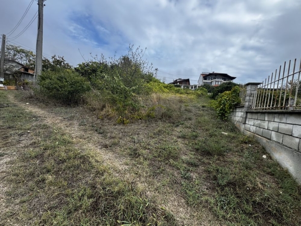 Парцел в Варна, м-т Прибой - 930 кв.м за 54 €/кв.м - Снимка #1