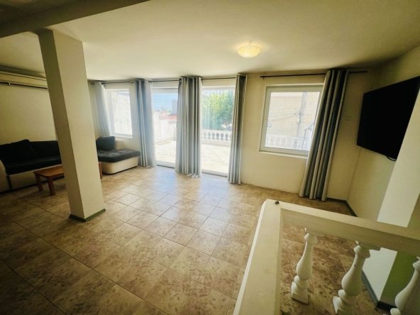 Къща в Силистра, Изток - 148 кв.м за 250 €/кв.м - Снимка #1