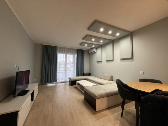 Дава се под наем Двустаен апартамент в София, Манастирски ливади - 75 кв.м за 648.21 € - Снимка #1