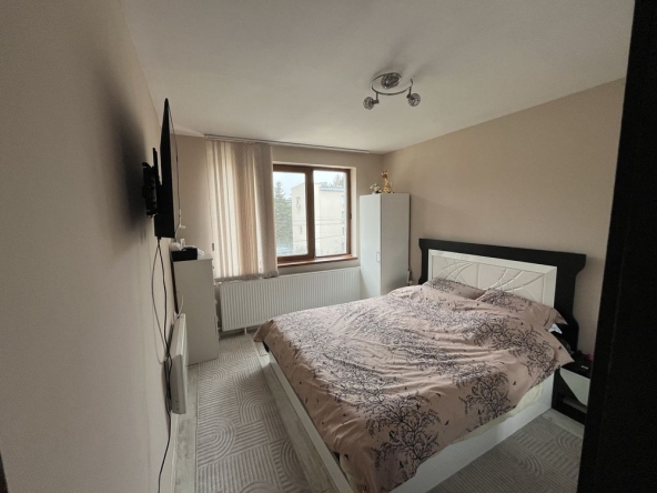 Двустаен апартамент в Свищов - 67 кв.м за 267 €/кв.м - Снимка #1