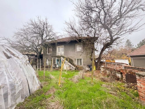 Къща в с. Червен, Област Русе - 140 кв.м за 102 €/кв.м - Снимка #1