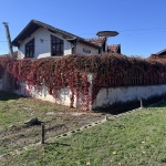 Къща в с. Енина, Област Стара Загора - 200 кв.м за 702 €/кв.м - Снимка #1